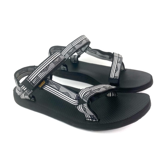 teva womens sandals size 10